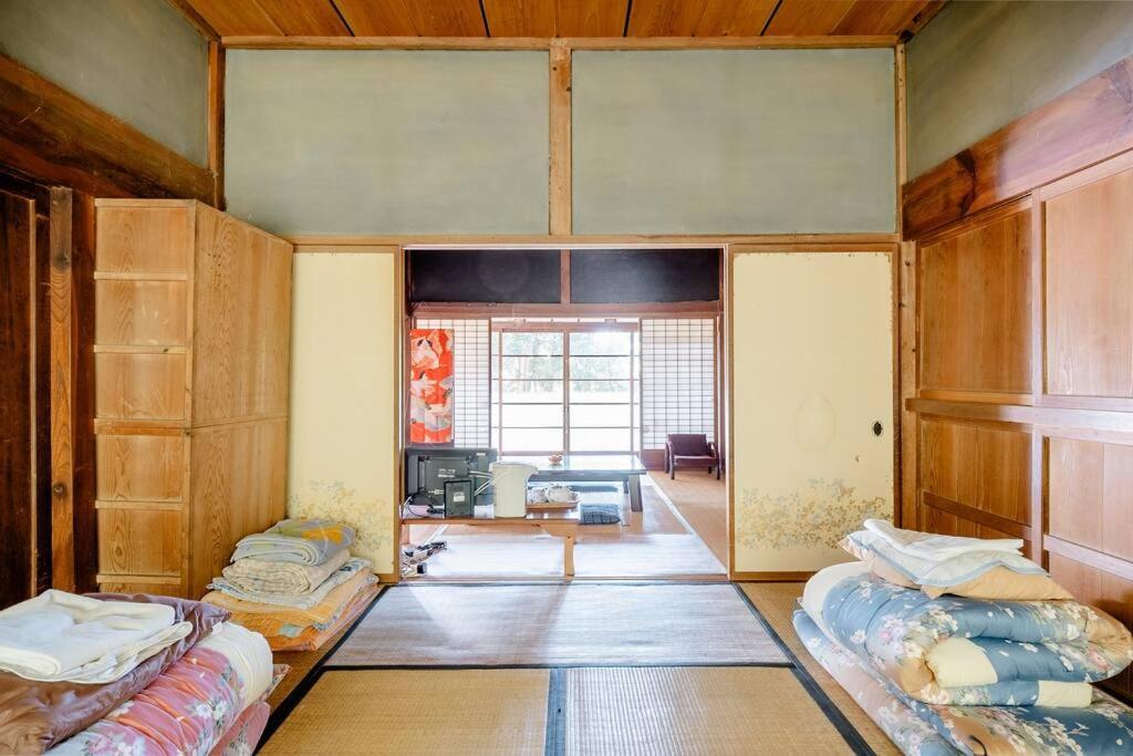 ゲストハウス+カフェわ　１日１組限定！ 築１００年の農家の古民家で宿泊体験、薪でお風呂沸かせます。焚き火もできます。 Kannami Экстерьер фото