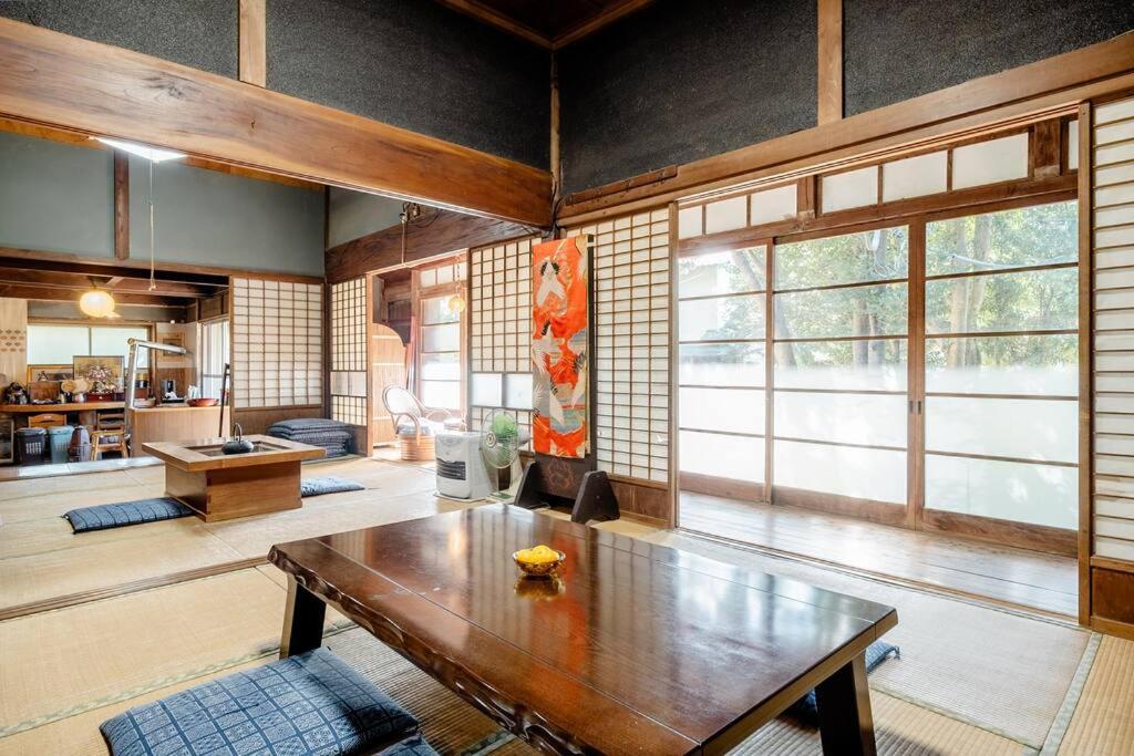 ゲストハウス+カフェわ　１日１組限定！ 築１００年の農家の古民家で宿泊体験、薪でお風呂沸かせます。焚き火もできます。 Kannami Экстерьер фото